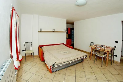 Appartamento a Castellaro con terrazzo
