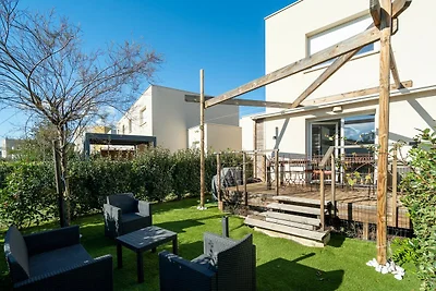 Wohnung in Sérignan mit Garten
