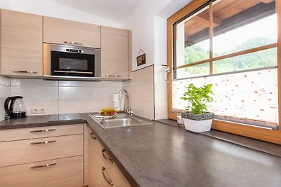 Landhuis met uitzicht op de bergen