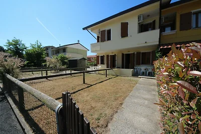 Retiro junto al mar de la playa de Rosolina...