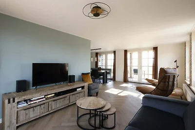 Villa in Hippolytushoef mit Terrasse