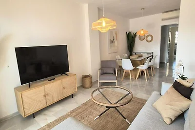 Apartment in Calahonda mit Zugang zum Strand