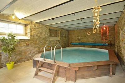 Ferienhaus 'Ambleve' mit Pool, Sauna und...