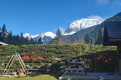 Alpenhut in een chatel met barbecue