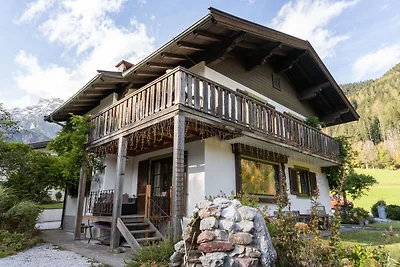 Chalet in Skigebiet in Leogang