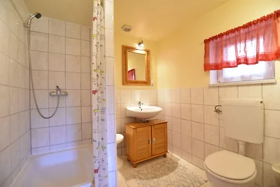 Moderne Ferienwohnung in Elmenhorst in...