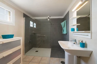 Ferienwohnung in Tias mit Schwimmbecken