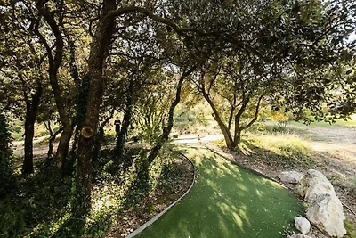 Wohnung in der Provence mit Pool