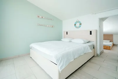 Lichtdurchflutete Immobilie in Meeresnähe