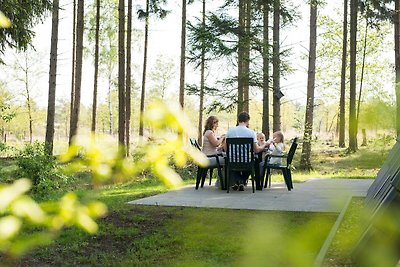 Schön eingerichteter Bungalow mit Spülmaschin...