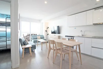 Appartement in Canet met uitzicht op zee en...