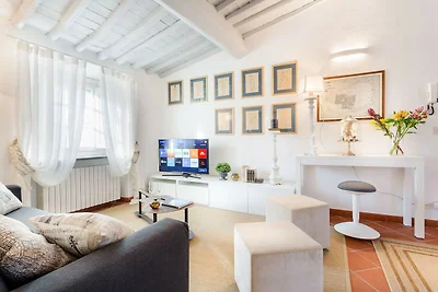 Penthouse-Apartment mit privatem Garten