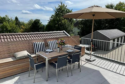 Ferienwohnung mit Balkon und Grill