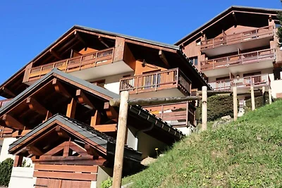 Apartment in Arêches mit Bergblick