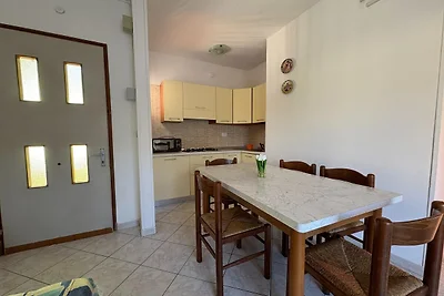 Kleines Mehrfamilienhaus mit Balkon