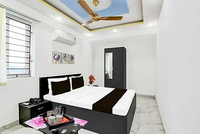 Collezione O Mourigram Station Howrah