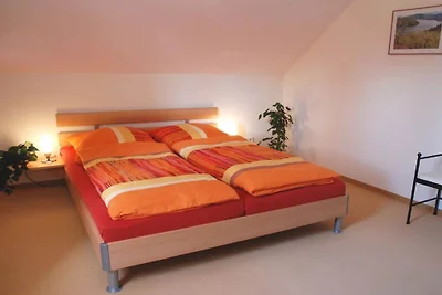 Ferienwohnung in Vöhl mit Schwimmbecken