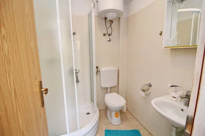 Apartments Nodilo - One Bedroom Apartment wit...