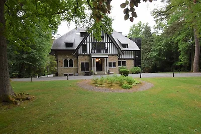 Villa mit Whirlpool und Infrarotsauna