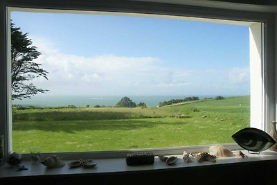 Charmantes Ferienhaus mit Meerblick, Plougasn...