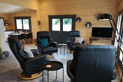 Vakantiehuis in Enspel met zwembad