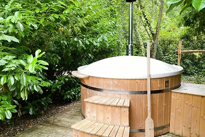Ferienhaus mit Whirlpool
