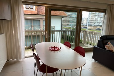Wohnung in Nieuwpoort mit Terrasse