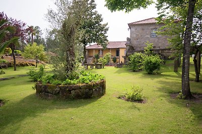 Exzellentes Cottage in Santa Comba mit...
