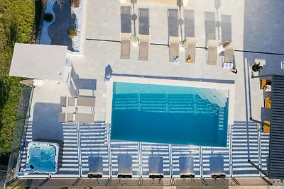 Ferienhaus für Familien in Tugare