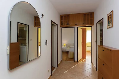 Apartments Ankora - Three bedroom apartment w...