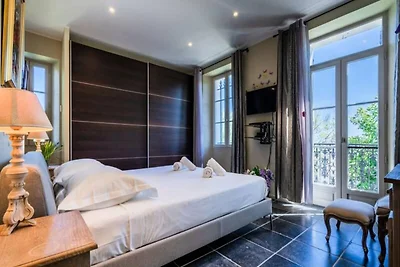 Villa in Antibes mit Pool und in Strandnähe