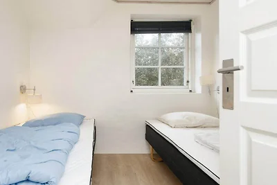Luxus-Poolhaus in Strandnahe -- By Traum...