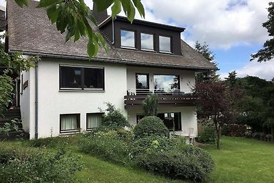 Ferienwohnung mit Balkon und Garten