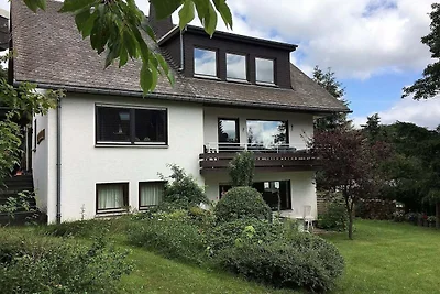 Ferienwohnung mit Balkon und Garten