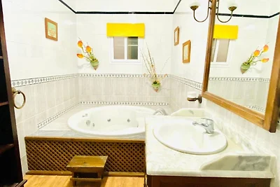 Elegante casa vacanze con vasca idromassaggio