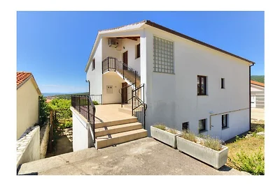 Villa in Savičenta mit Schwimmbecken