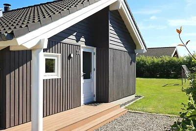 6 Personen Ferienhaus in Væggerløse-By Traum