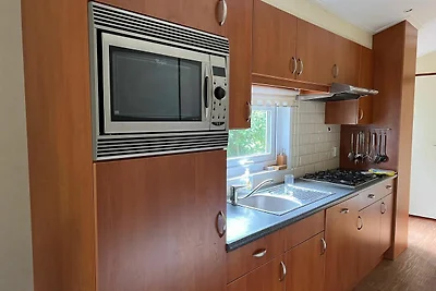 Chalet in Voorthuizen mit Hallenbad
