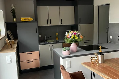 Ferienwohnung mit Balkon und Grill