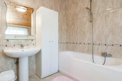 Scenic Seafront Brsec Apartment - Three Bedro...