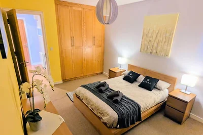 12 Piazza del Tribunale