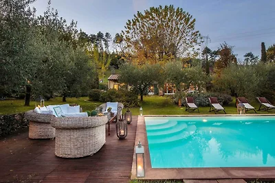 Boerderij met privézwembad in Camaiore