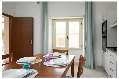 Wohnung in Budoni mit Balkon und Parken