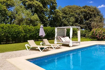 Chalet à Buger avec piscine