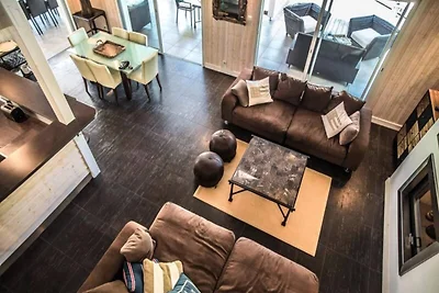 Häuser & Villen für 10 Personen