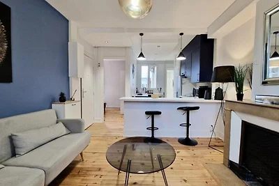 The Blue Revol Renoviert Voll ausgestattet