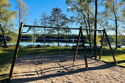 4 Personen Ferienhaus in HALLABRO-By Traum