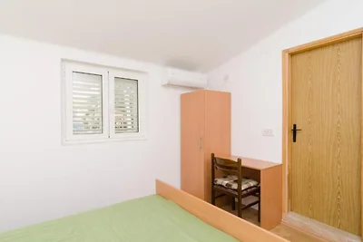 Guest House Sobra 38 - Double Room with Balco...