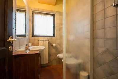 Suggestiva Proprietà nel Chianti: piscina, pa...