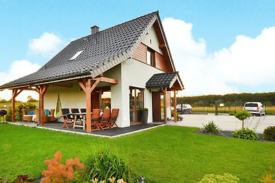 Ferienhaus in Mielenko, Sauna, Jacuzzi